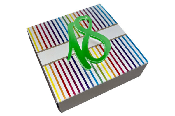 SCATOLINA MULTICOLORE CON MAGNETE 18° IN 5 COLORI ASS. - immagine 2